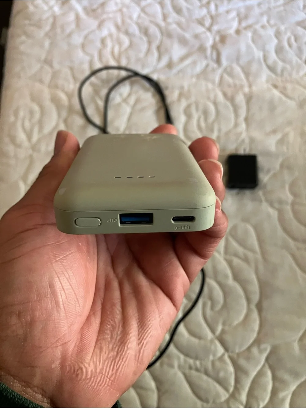 iPhones Green MagSafe Wireless Power Bank Portable Charger